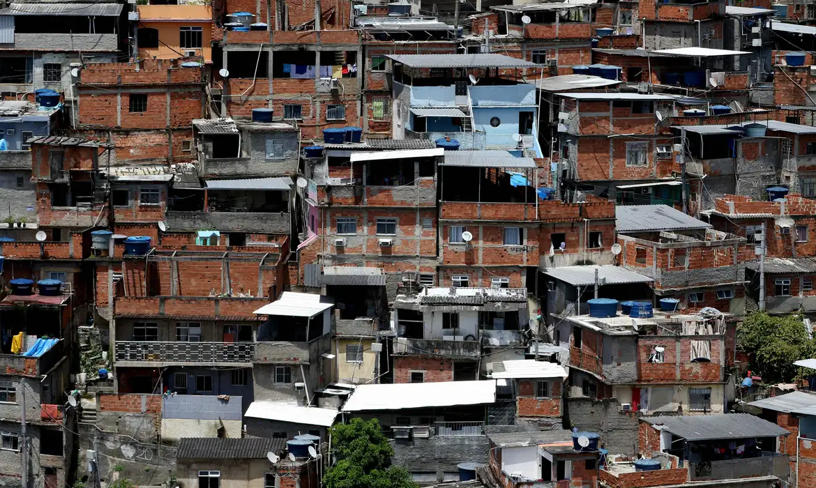 Projeto F20 levará questões sociais das favelas ao G20 -  (crédito: EBC)