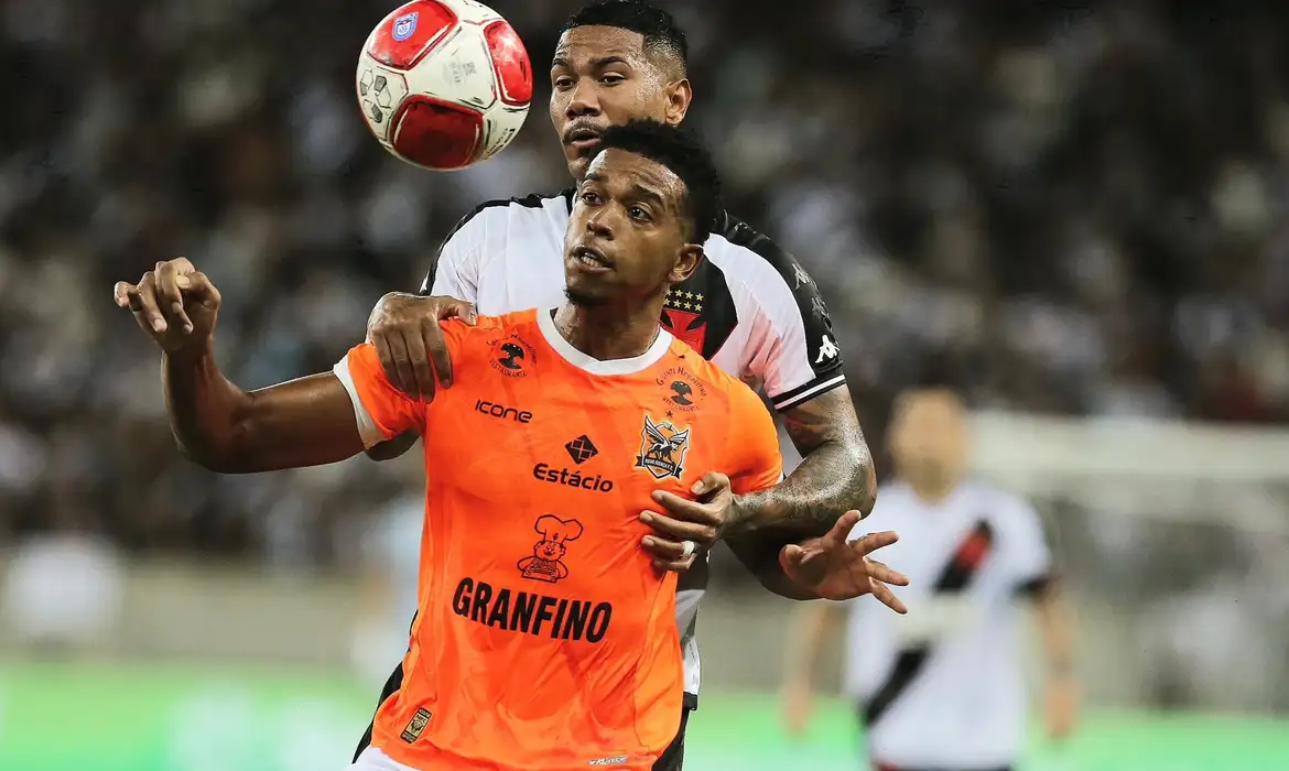 Vasco e Nova Iguaçu empatam no 1º jogo das semifinais do Carioca -  (crédito: EBC)