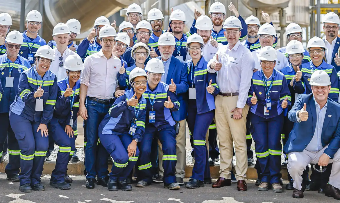 Lula inaugura indústria de fertilizantes em Minas Gerais -  (crédito: EBC)