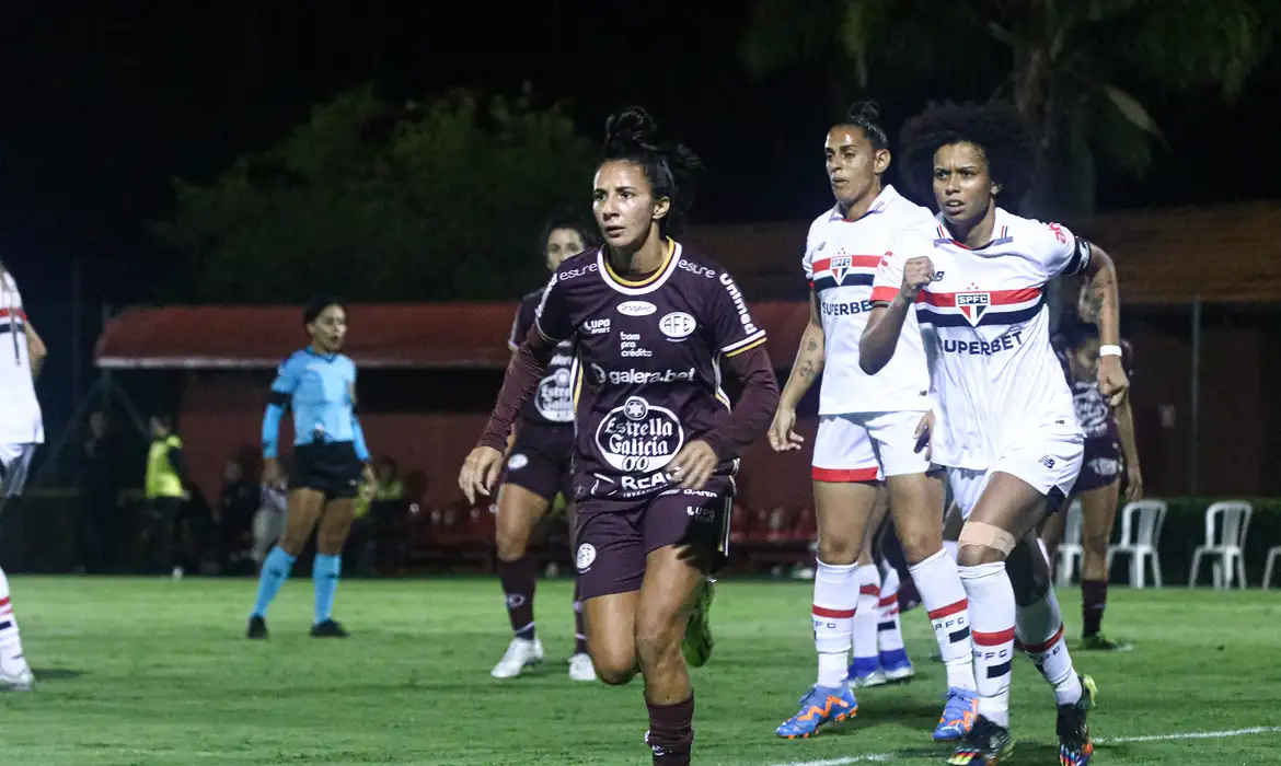 São Paulo e Ferroviária empatam pela 3ª rodada do Brasileiro Feminino -  (crédito: EBC)