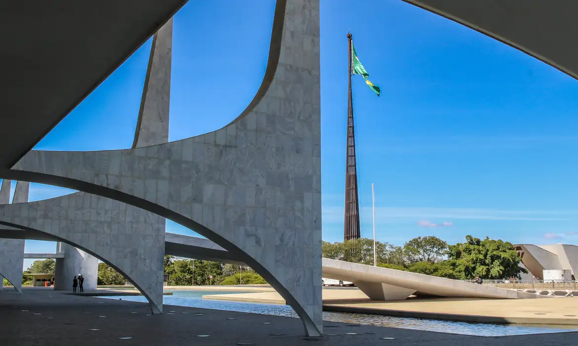 Consórcio do Nordeste pede aumento do FPE e parcelamento de dívidas -  (crédito: EBC)