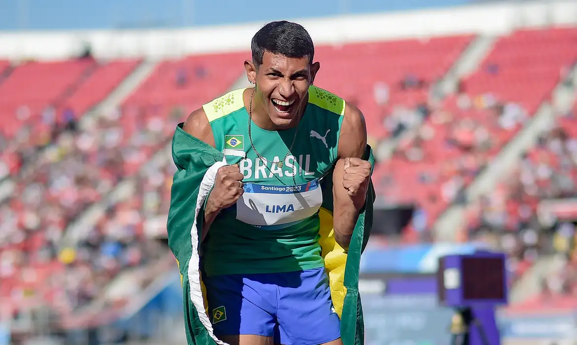 Matheus Lima crava seu 2º índice a Paris, agora nos 400m com barreiras -  (crédito: EBC)