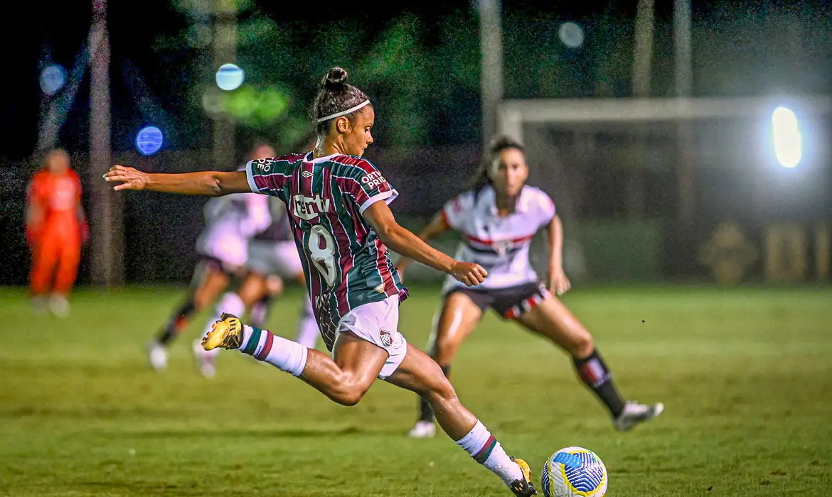 TV Brasil exibe 2 jogos no meio de semana pelo Brasileirão Feminino -  (crédito: EBC)