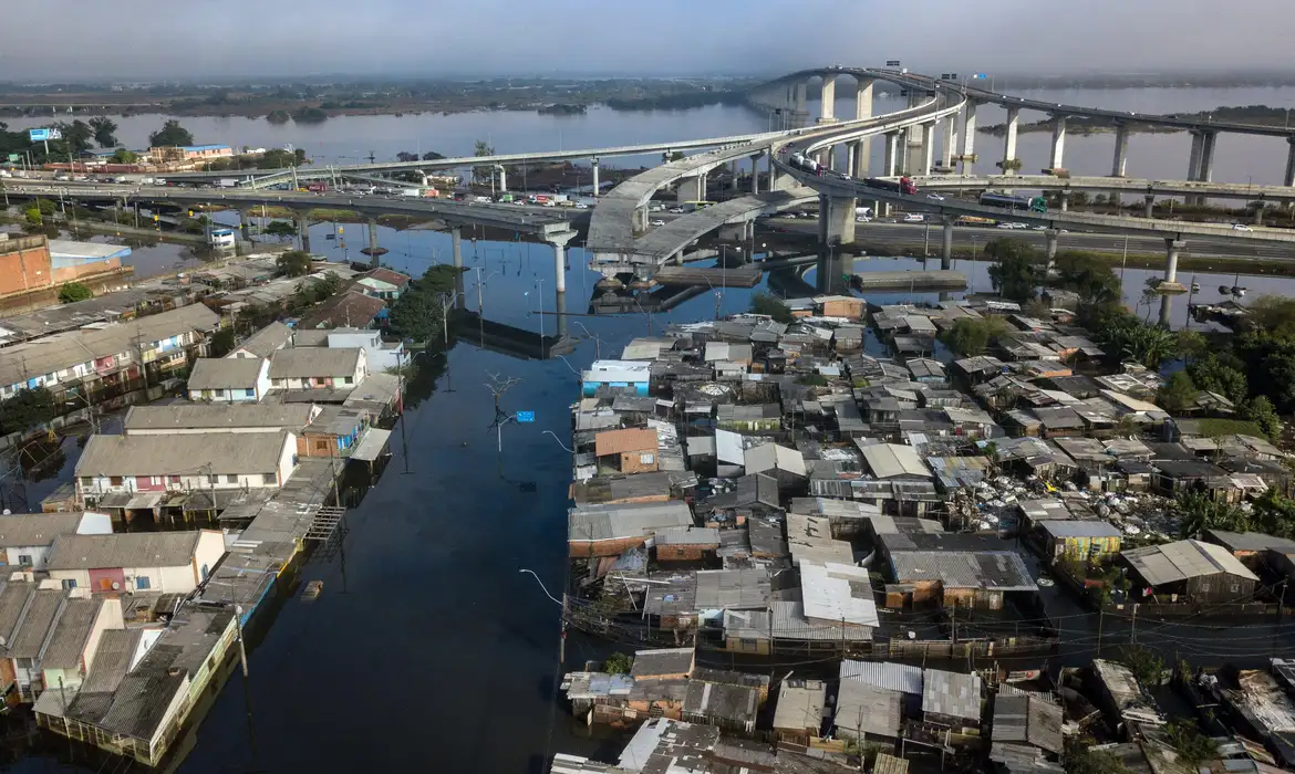 Inundação em Porto Alegre foi falta de manutenção, dizem especialistas -  (crédito: EBC)