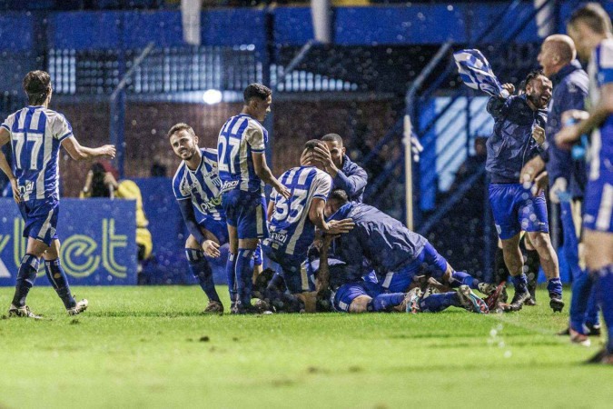 Avaí mostra força para derrotar Guarani e virar líder da Série B -  (crédito: EBC)