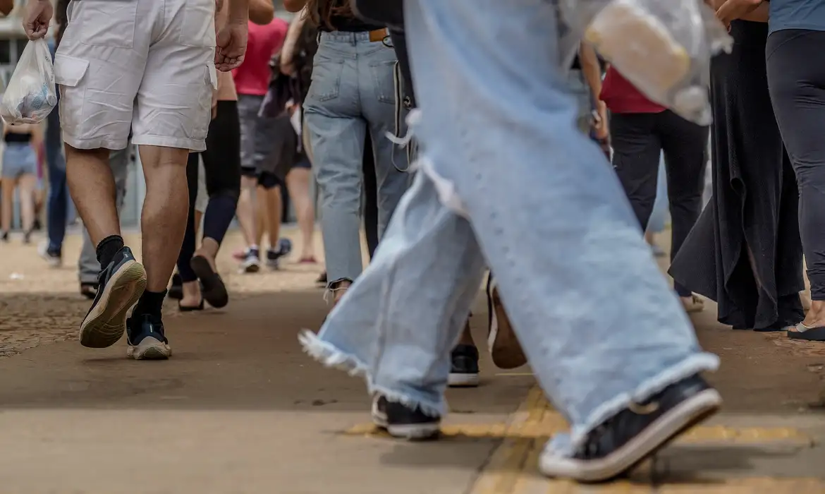 Moradores do RS podem se inscrever de graça no Enem 2024 até hoje -  (crédito: EBC)