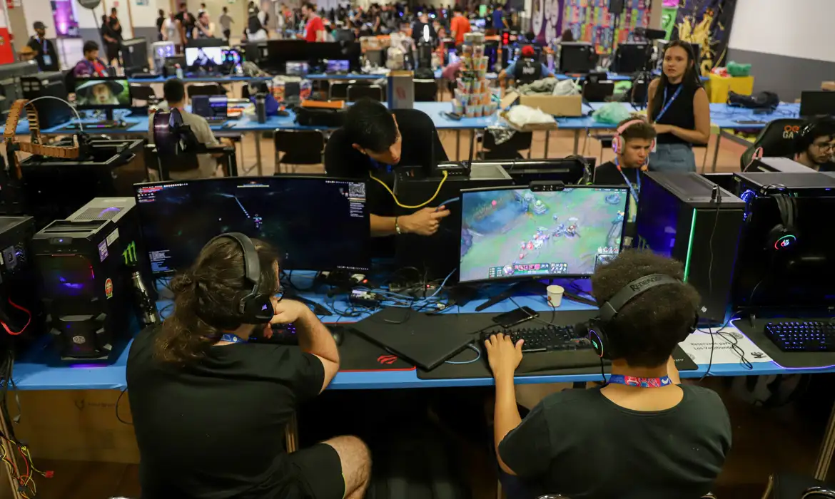 Campus Party vai debater regulamentação da inteligência artificial -  (crédito: EBC)