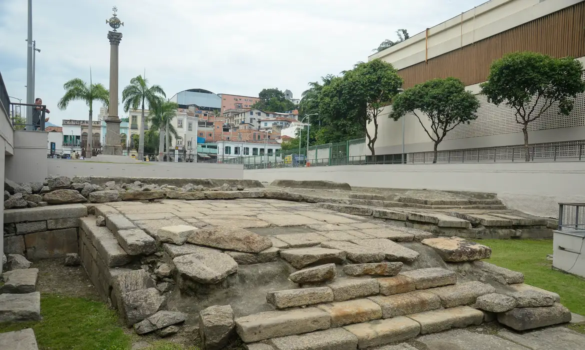 MPF-RJ quer suspender construção de prédios no Cais do Valongo -  (crédito: EBC)