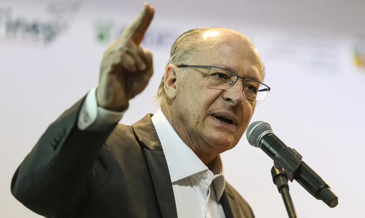 Alckmin diz que carga tributária não aumentou no governo Lula -  (crédito: EBC)