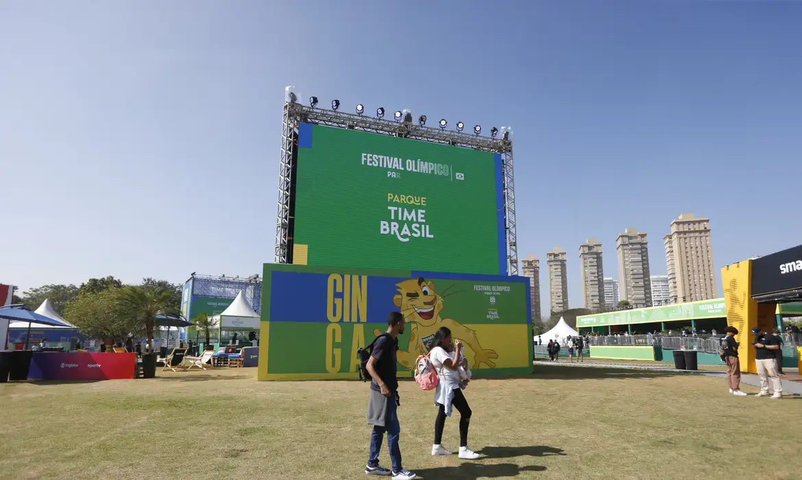 Abertura da Olimpíada divide opinião do público na fanfest de SP -  (crédito: EBC)