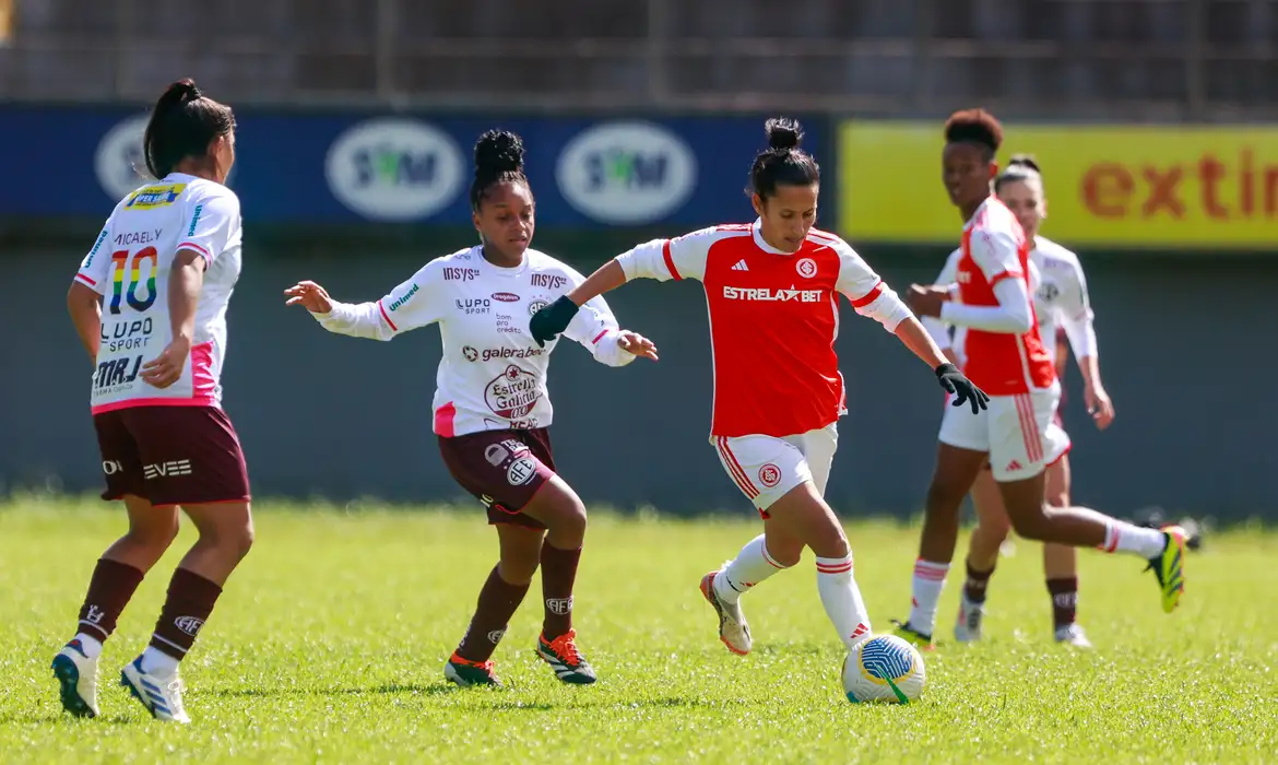 Inter e Ferroviária ficam no 1 a 1 nas quartas do Brasileiro Feminino -  (crédito: EBC)