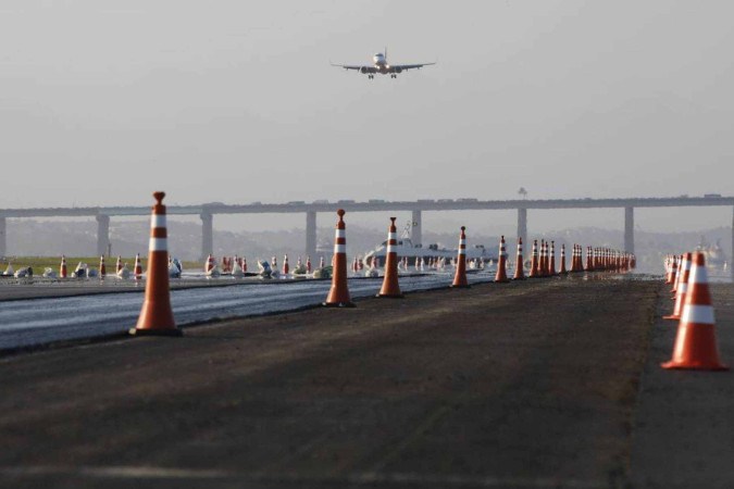 Aeroporto Santos Dumont terá sistema de segurança para pistas curtas -  (crédito: EBC)