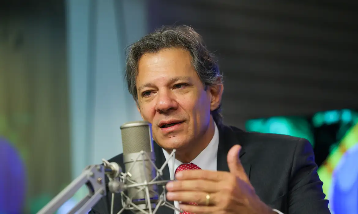 Haddad compara bets à pandemia: ‘Bolsonaro sentou em cima do problema' - EBC